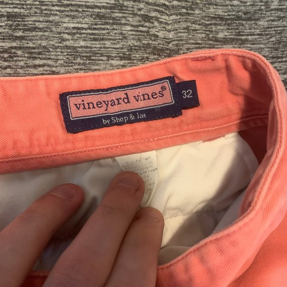 Mens Salmon Vineyard Vines Shorts - Picture 2 of 2